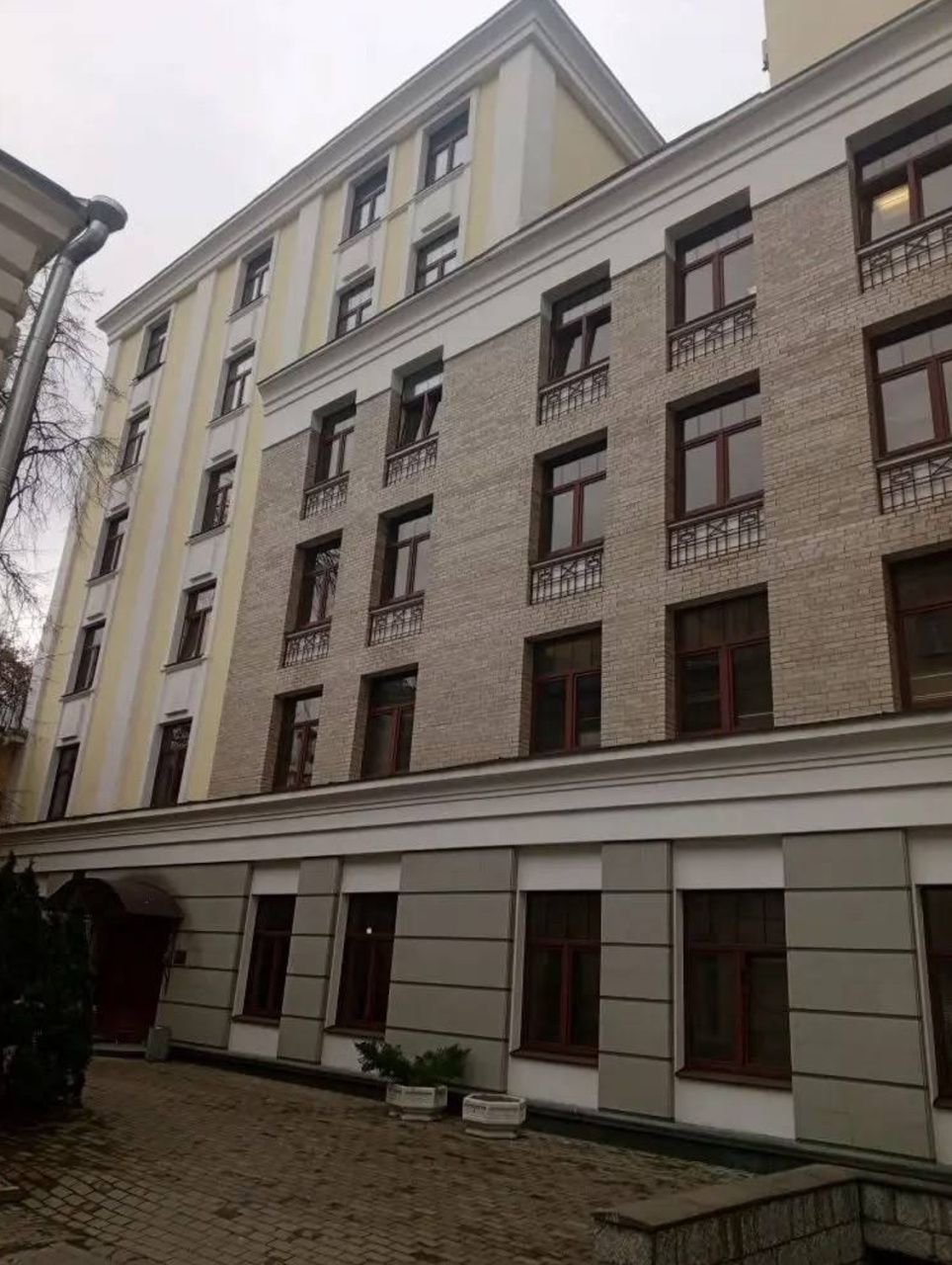 фасад дома, здание по адресу г Москва, ул Большая Полянка, д 43 стр 3